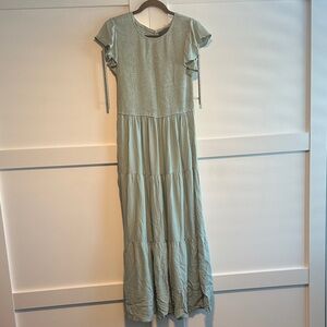 Zesica Mint Green Ruffle Sleeve Dress, brand new!